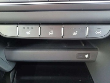 Kia Proceed Shooting Brake Facelifting 1.5 T-GDI 160KM 2023 Kia ProCeed Salon PL 1,5T GDI GT-Line TECAEB 1.5 Benzyna 160KM, zdjęcie 13