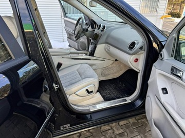 Mercedes Klasa M W164 Off-roader 3.0 V6 (280 CDI) 190KM 2006 Mercedes ML 320 3,0 V6 4Matic 7G-Tronic Offroad, zdjęcie 16
