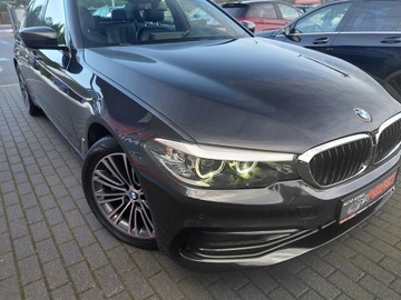 BMW Seria 5 G30-G31 Limuzyna 530i 252KM 2019 BMW Seria 5 530i X-Drive Full LED Skora Navi Kamera Panorama 2.0 Benzyna, zdjęcie 3