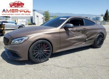 Mercedes Klasa C W205 2017 Mercedes-Benz Klasa C 63 AMG-S 2017 4.0l 4.0 Benzyna 503KM