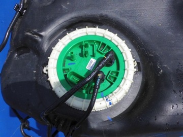 NÁDRŽ PALIVA PUMPIČKA 2.8FSI V6 AUDI A6 C6