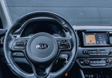 Kia Niro I Crossover 1.6 GDi Hybrid 141KM 2017 Kia Niro Bezwypadkowe, FV23, XL, KredytowanieLeasing gwarancja 12m, Plug-in, zdjęcie 11