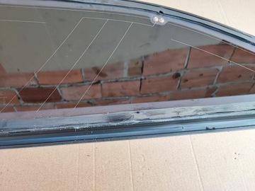 Mondeo MK5 заднее правое стекло кузова универсал, черный