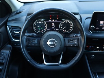 Nissan Qashqai III Crossover 1.3 DIG-T MHEV 140KM 2022 Nissan Qashqai 1.3 DIG-T MHEV, Serwis ASO, Klima, zdjęcie 20