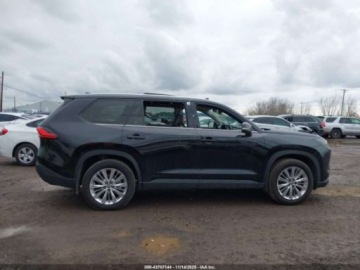 Toyota 2024 Toyota Grand Highlander Platinum, 2024r., 4x4, 2.4L 2.4 Benzyna 265KM, zdjęcie 4