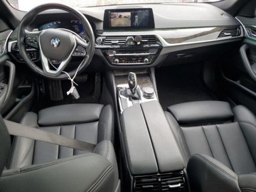 BMW Seria 5 G30-G31 2020 BMW Seria 5 530xi 2020 2.0l 2.0 Benzyna 248KM, zdjęcie 8