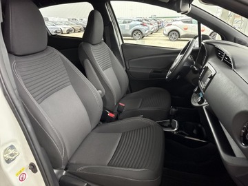 Toyota Yaris III Hatchback 5d Facelifting 2017 1.5 Hybrid 100KM 2018 Toyota Yaris Hybrid 100 Selection III (2011-2019), zdjęcie 8