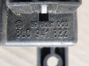 Audi A8 D2 A6 C5 A4 B5 блок предохранителей реле 8L0941822