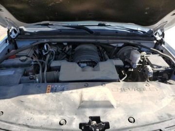 Chevrolet Suburban GMT900 2019 Chevrolet Suburban K1500 LS 2019 5.3 Benzyna 355KM, zdjęcie 6