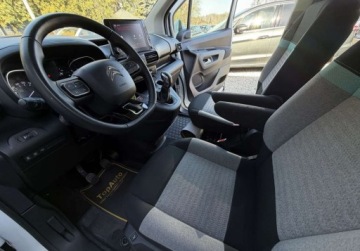 Citroen Berlingo III Osobowy M 1.5 BlueHDi 102KM 2020 Citroen Berlingo 102KM BEZWYPADKOWY zaledwie 63.000KM gwarancja OSOBOWY, zdjęcie 9