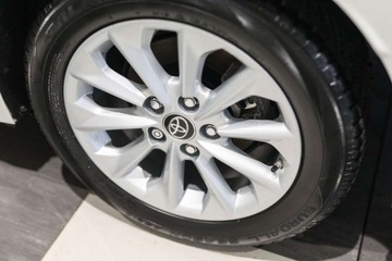 Toyota Corolla XII Sedan 1.8 Hybrid 122KM 2022 Toyota Corolla 1.8 Hybrid Comfort LPG 1.8 BenzynaLPG 122KM, zdjęcie 26