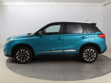 Suzuki Vitara III SUV 1.6 DDiS 120KM 2015 Suzuki Vitara 1.6 DDiS, Skóra, Navi, Klima, zdjęcie 2