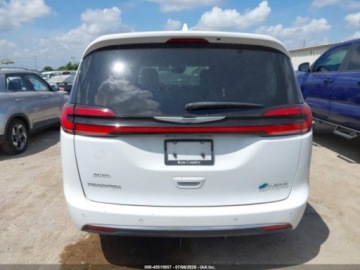 Chrysler Pacifica II 2022 Chrysler Pacifica Chrysler Pacifica Hybrid Limited FWD 3.6 Hybryda Plug-in, zdjęcie 9