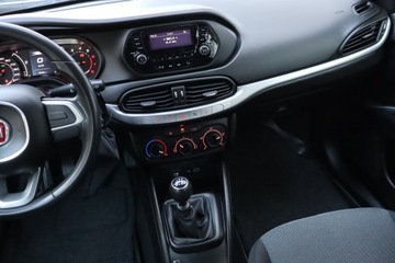 Fiat Tipo II Hatchback 1.4 95KM 2019 Fiat Tipo 1.4 16V, Salon Polska, GAZ, Klima, zdjęcie 7