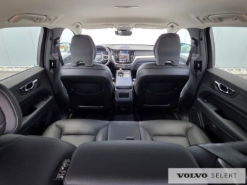 Volvo XC60 II 2025 Volvo XC 60 FV23 Plus Dark B5 250KM AWD ACC Kamera, zdjęcie 16
