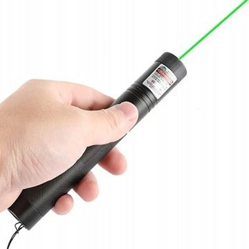 ОПИСАНИЕ батареи лазерной указки зеленого цвета!! НЕТ КЛЮЧЕЙ!!!