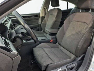 Volkswagen Arteon Fastback Facelifting 2.0 TSI 190KM 2021 Volkswagen Arteon Salon Pl Bogata wersja Virtual Grzana tylna kanapa 2.0, zdjęcie 11