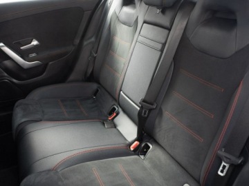 Mercedes CLA C118/X118 Coupe Facelifting 1.3 200 163KM 2023 Mercedes CLA 200 DW5VS46#200 AMG Line 7G-DCT, zdjęcie 27