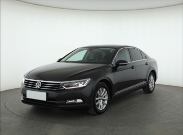 Volkswagen Passat B8 Limousine 2.0 TDI BlueMotion SCR 150KM 2019 VW Passat 2.0 TDI, Salon Polska, Automat, VAT 23%, zdjęcie 1