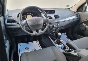Renault Megane III Hatchback 1.6 16v 110KM 2010 Renault Megane SLICZNY 1.6 16V Benzyna BOGATA WERSJA Oryginal ZADBANY Blac, zdjęcie 9