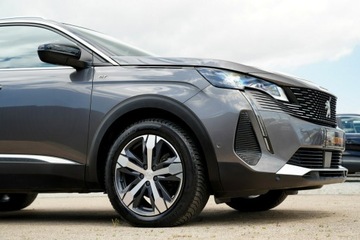 Peugeot 5008 II Crossover Facelifting 1.6 PureTech 180KM 2023 Peugeot 5008 GT kamera Skora adc NawI, zdjęcie 4