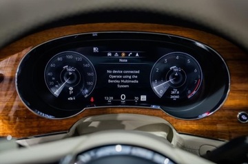 Bentley Bentayga 2021 Bentley Bentayga V8 2021, Bezwypadkowy 4.0 Benzyna 542KM, zdjęcie 21