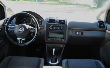 Volkswagen Touran II 1.6 TDI 105KM 2011 Volkswagen Touran GWARANCJA, 1.6 TDI, Automat DSG, 7-Osobowy, Ladnie utrzy, zdjęcie 8