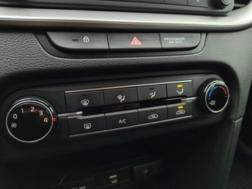 Kia Ceed III Kombi 1.6 CRDi 136KM 2021 Kia Ceed SalonPL serwis ASO 1.6CRDi 136KM bezwypadkowy pakiety gwarancja V, zdjęcie 28
