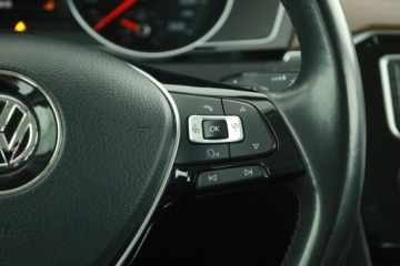 Volkswagen Passat B8 Variant 1.8 TSI BlueMotion Technology 180KM 2016 VW Passat 1.8 TSI, Salon Polska, 1. Właściciel, zdjęcie 17