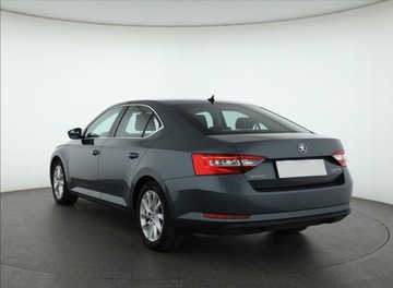 Skoda Superb III Liftback 1.8 TSI 180KM 2016 Skoda Superb 1.8 TSI, Salon Polska, Serwis ASO, zdjęcie 3