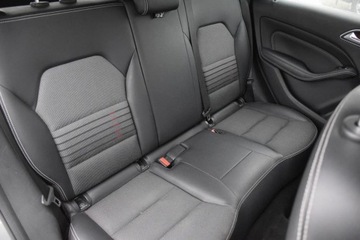 Mercedes Klasa B W246 Sports Tourer Facelifting 1.6 180 122KM 2016 Mercedes-Benz Klasa B MERCEDES B180 122KM ALU17 Automat LED WEBASTO Navi G, zdjęcie 30