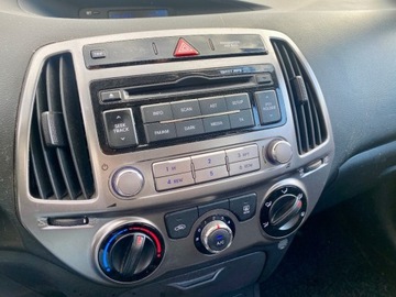 Hyundai i20 I Hatchback 5d Facelifting 1.4 CVVT 100KM 2013 Hyundai i20 Hyundai i20 1.4 Comfort 1.4 Benzyna 100KM, zdjęcie 11