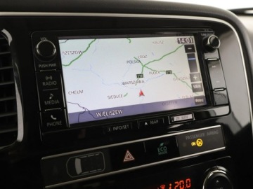 Mitsubishi Outlander III SUV Facelifting 2017 2.0 150KM 2019 Mitsubishi Outlander Diamant Edition+ Klimatronik, zdjęcie 24