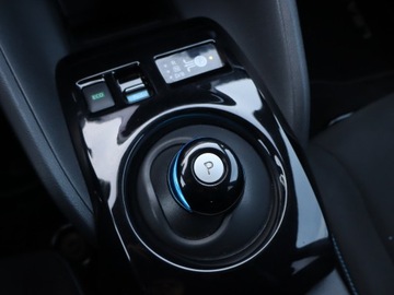 Nissan Leaf II Hatchback Elektryczny 40kWh 150KM 2022 Nissan Leaf 40 kWh, Salon Polska, Serwis ASO, zdjęcie 11