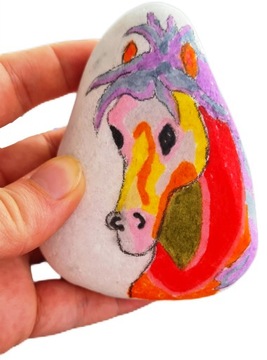 БЕЛЫЕ КРАСНЫЕ КАМНИ С БЛЕСКАМИ 2 кг 4-8 см