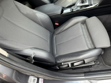 BMW Seria 3 F30-F31-F34 Limuzyna Facelifting 2.0 320d EfficientDynamics Edition 163KM 2018 BMW 320 Sport Line Full Key Less Go LED GPS 16:9, zdjęcie 22