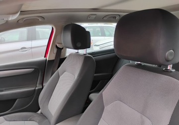 Volkswagen Passat B7 Variant 2.0 TDI CR DPF BlueMotion 140KM 2012 Volkswagen Passat 2012r, 2.0 TDI, Lekko uszkodzony lewy bok, Jezdzi. 2.0, zdjęcie 7