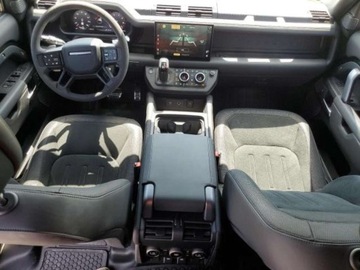 Land Rover Defender IV (L663) 2023 Land Rover Defender 2023, 5.0L, 4x4, 110, od ubezpieczalni 5.0 Benzyna, zdjęcie 6