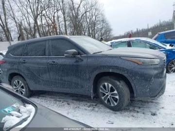 Toyota Highlander III 2023 Toyota Highlander 2023r., 2.4L 2.4 Benzyna 265KM, zdjęcie 4