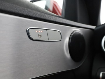 Mercedes Klasa C W205 Kombi Facelifting HYBRYDA 2.0 300 de 306KM 2020 Mercedes C 300 PHEV AMG Line multibeam LED, zdjęcie 39