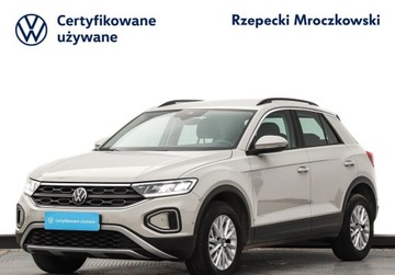 Volkswagen T-Roc I SUV Facelifting 1.0 TSI 110KM 2022 Volkswagen T-Roc 1.0TSI 110KM Life, Tempomat Aktywny, Czujniki Parkowania,