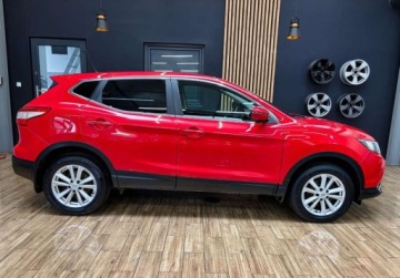 Nissan Qashqai II Crossover 1.6 dCi 130KM 2017 Nissan Qashqai LIFT 1.6 NAVI kamera MANUAL zarejestrowany BEZWYPADKOWY, zdjęcie 32
