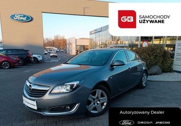 Opel Insignia I Sedan Facelifting 2.0 CDTI Ecotec 170KM 2015 Opel Insignia 2.0 CDTI 170KM Cosmo Liftback SalonPL SerwisASO FV23 Gwaranc