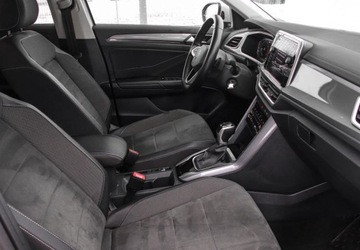 Volkswagen T-Roc I SUV Facelifting 1.5 TSI ACT 150KM 2022 Volkswagen T-Roc 1.5 TSI 150KM Style DSG, Podgrzewane Fotele, Nawigacja Sa, zdjęcie 12