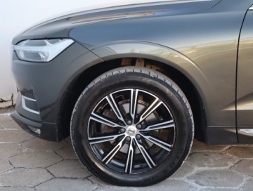 Volvo XC60 II Crossover D4 190KM 2018 Volvo XC60 D4, 187 KM, 4X4, Automat, Skóra, Navi, zdjęcie 13