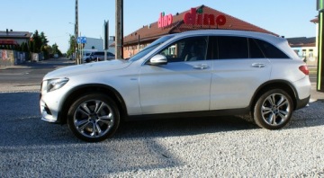 Mercedes GLC C253 Coupe 2.0 300 245KM 2018 Mercedes GLC 300 4Matic 9G-TRONIC AMG Line, zdjęcie 1
