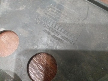 КРЫШКА НАПОЛНИТЕЛЬНОГО ПОЛА CF MOTO 800