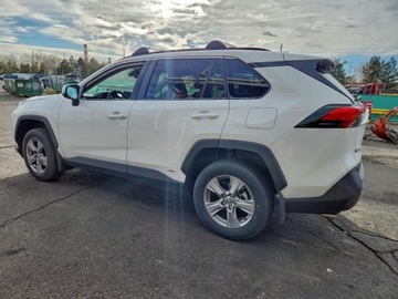 Toyota RAV4 V 2023 Toyota RAV4 2023 TOYOTA RAV4 LE 2.5 Hybryda 176KM, zdjęcie 1