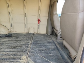 Chevrolet Express 2000 Chevrolet Express Delivery Van 2000 5.7 Benzyna 255KM, zdjęcie 2