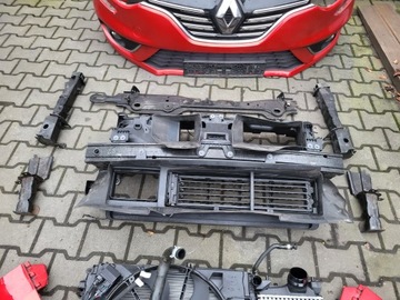 Renault Megane IV Передний бампер Капот Крылья